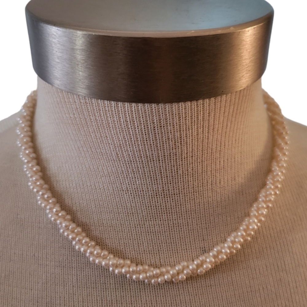 Vintage Faux Pearl Twisted Necklace